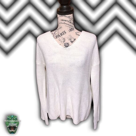 Y2k White Knit “Party In The Back” Red Velvet Bow Open Back Sweater, Size Large - Picture 6 of 7